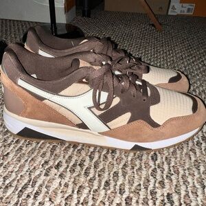 Diadora Men's Tan and Cream Sneakers